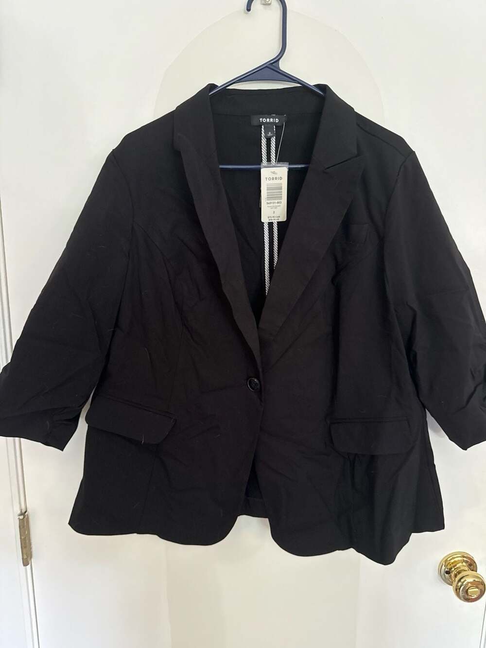 Torrid Jacket Womens black 3/4 Sleeves Cropped Single Button Ladies